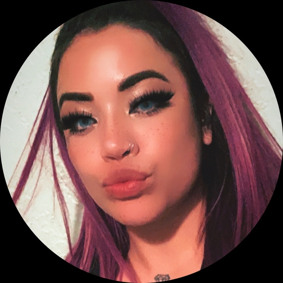 carlyscloset18